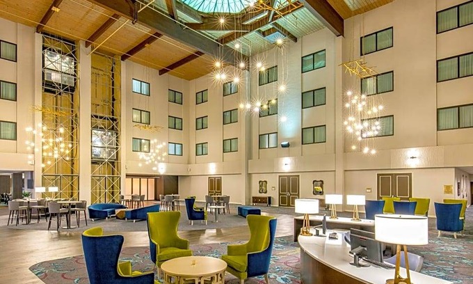 Columbia Hotel | 3-Star Hotel ∙ DoubleTree by Hilton Columbia