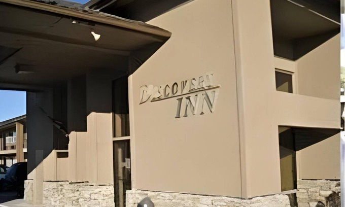 Midvale Hotel | 30 m² Motel ∙ 4 guests