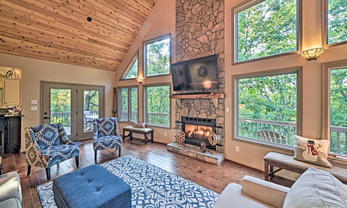 Roseland House | 306 m² House ∙ 5 bedrooms ∙ 10 guests