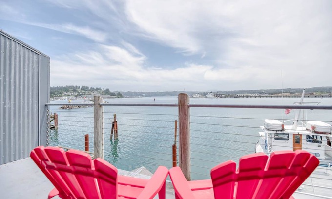 Historic Bayfront Apartment | 33 m² Studio flat ∙ 2 guests