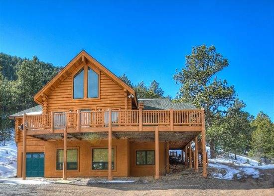 Lyons House | 343 m² House ∙ 4 bedrooms ∙ 9 guests