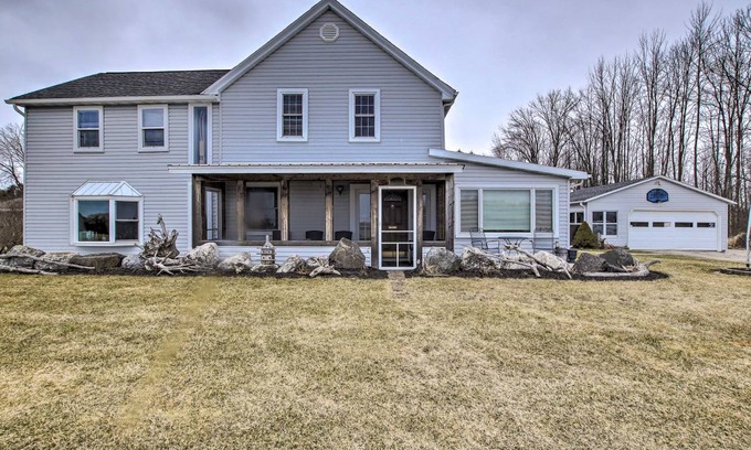 Sheboygan House | 353 m² House ∙ 5 bedrooms ∙ 10 guests