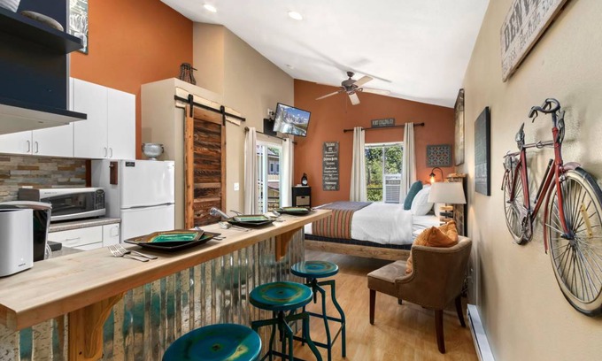 Martinez Park Apartment | 40 m² Studio flat ∙ 1 bedroom ∙ 3 guests