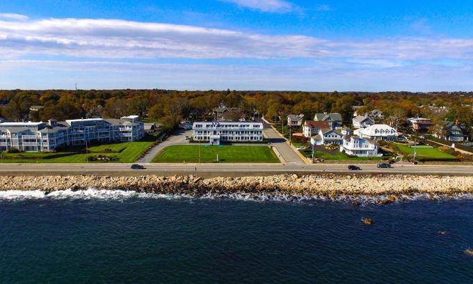 Narragansett Pier House | 41 m² Motel ∙ 127 guests