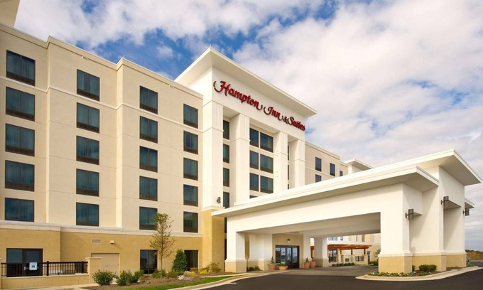 Twin Brook Hotel | 45 m² Hotel ∙ 127 guests