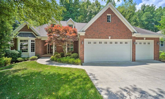 Tellico Village House | 455 m² House ∙ 5 bedrooms ∙ 8 guests