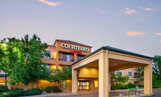 Longmont Hotel | 55 m² Hotel ∙ 127 guests