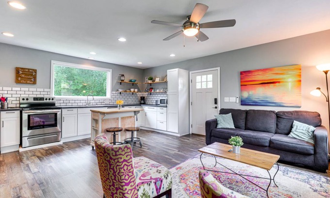 Austin Cottage | 57 m² Cabin ∙ 1 bedroom ∙ 4 guests