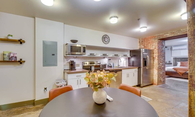 Downtown Knoxville Apartment | 66 m² Apartment ∙ 4 guests