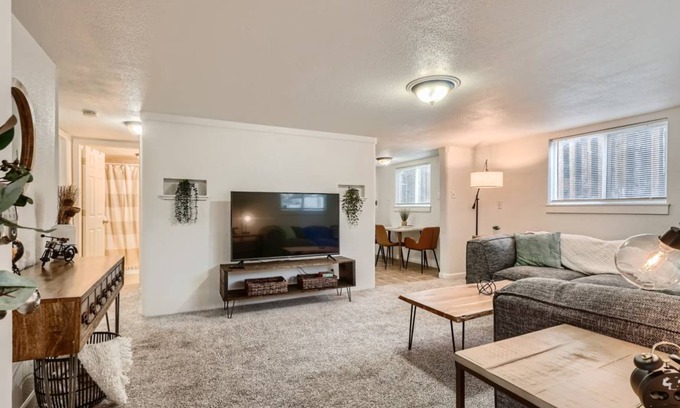 Lakewood Apartment | 74 m² Apartment ∙ 2 bedrooms ∙ 4 guests