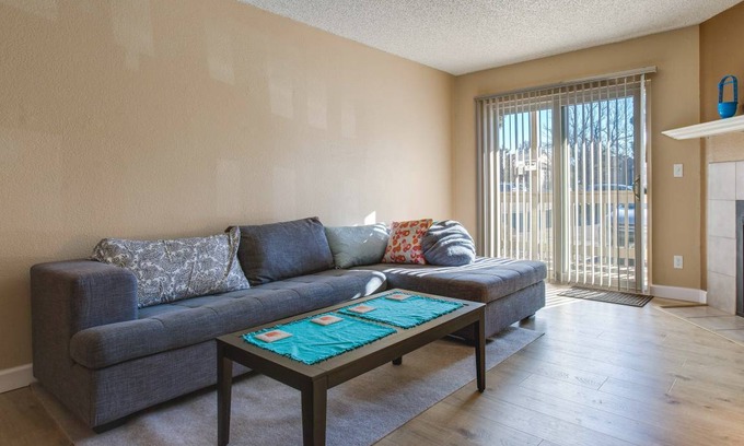 Englewood Apartment | 76 m² Apartment ∙ 1 bedroom ∙ 2 guests