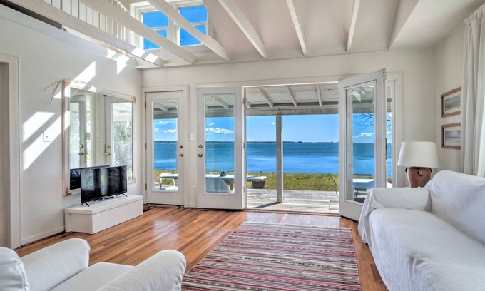 Rock Point Cottage | 78 m² Cabin ∙ 3 bedrooms ∙ 5 guests