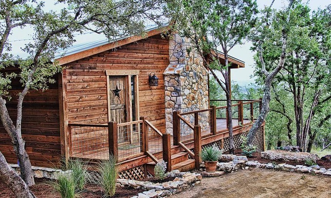 Wimberley Cabin | 79 m² Cabin ∙ 1 bedroom ∙ 2 guests