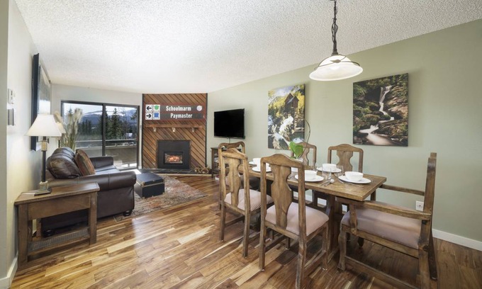 Peak 8 Condo | 80 m² Condo ∙ 2 bedrooms ∙ 6 guests