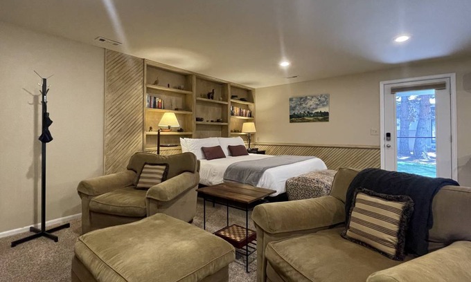 Fort Collins Apartment | 88 m² Studio flat ∙ 1 bedroom ∙ 2 guests