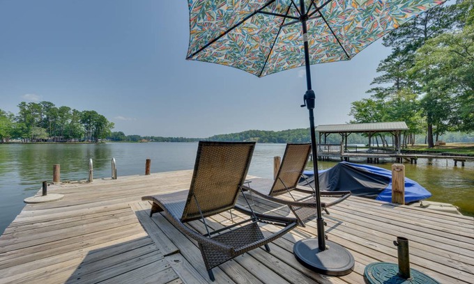 Eatonton Cottage | 92 m² Cabin ∙ 2 bedrooms ∙ 7 guests