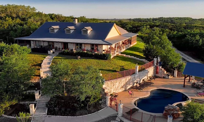Wimberley House | Amazing large home with Gorgeous Views, Swimming Pool, and Hot Tub