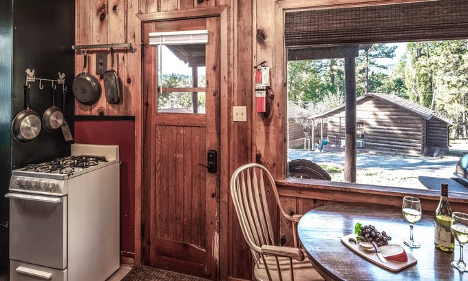 Ruidoso Cabin | Apache Village 6, King Studio with Sleeper Sofa, Sleeps 3