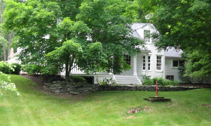 Clinton Corners Bed & Breakfast | Bed and breakfast ∙ 2 guests