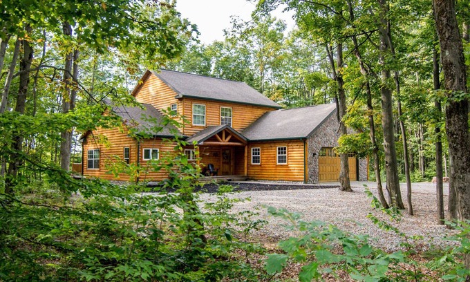 Boyne City House | Boyne Mountain Log Home