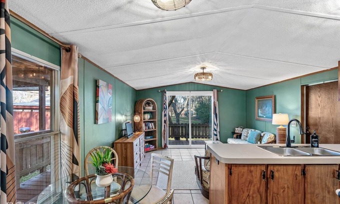Uncertain Cabin | Chic Cypress View Cabin with Canoes! @ Caddo Shores Cabins, Uncertain, Texas
