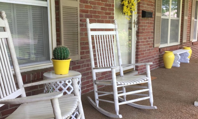 Murfreesboro House | CLOSED NOW