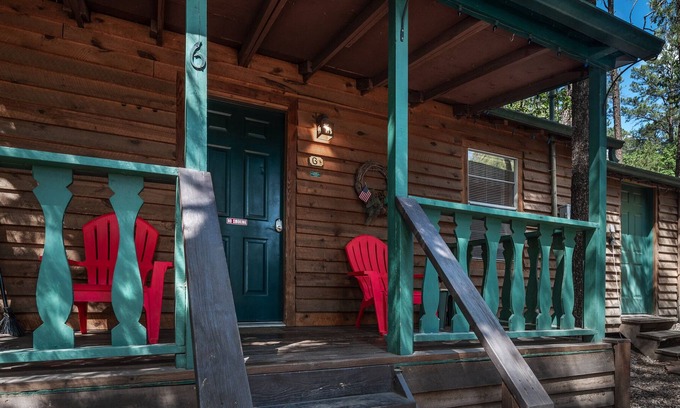 Ruidoso Cabin | Cozy Bear 6, 1 Bedroom, Fireplace, Midtown, Sleeps 4