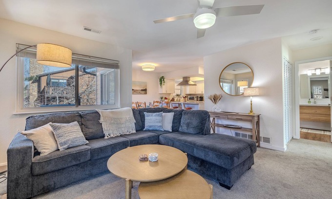 West Westminster Condo | Cozy Modern Condo, Access to Lake & Mountains, AC, Fireplace, WiFi