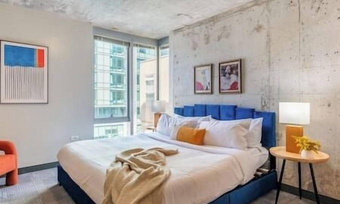 The Loop Condo | Downtown 3bd #7 near Park+Museums