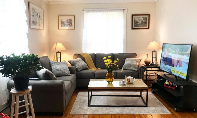 Blackstone Apartment | East Side Private Apartment
