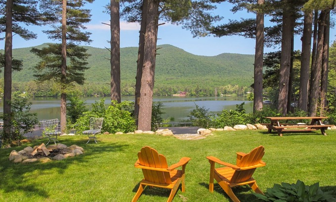 Wells House | Exceptional Views from this Farmhouse!