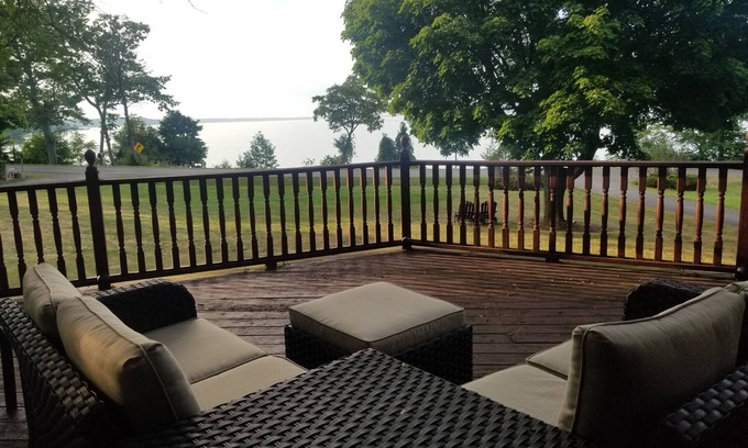 Sheldrake House | Exclusive Lakefront Home Retreat w/Baby Grand Piano for Family FLX Fun & Friends