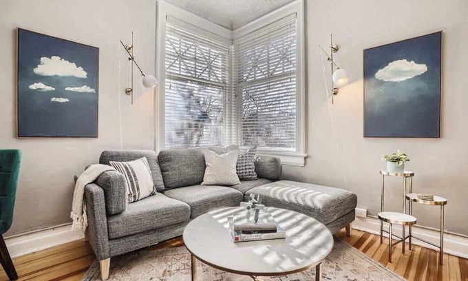 City Park Apartment | Gaylord by Modern Midstay/1Block to CityPark #G2