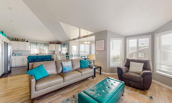 Roads End House | Gorgeous Ocean Views, Private Hot Tub, Game Room, WiFi, Patio & Washer/Dryer