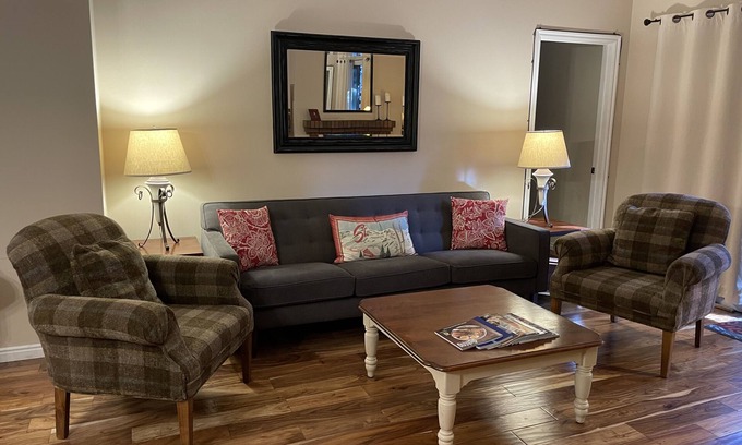 North Park City Condo | Highest Rated, Lowest Rates in Snow Blaze: 2/2, A/C, Pool, Hot Tub, Gym, Firepit