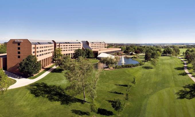 Englewood Hotel | Hilton Denver Inverness