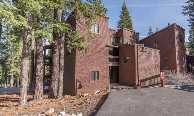 Truckee House | Hodges by Tahoe Truckee Vacation Properties