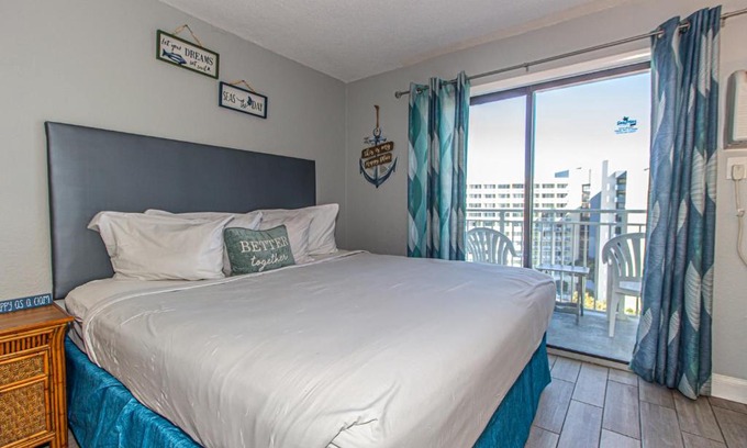 Myrtle Beach House | Holiday Home in Myrtle Beach 51204