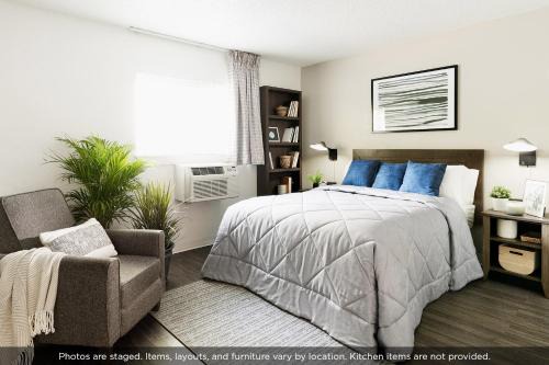 North Valley Hotel | InTown Suites Extended Stay Albuquerque NM
