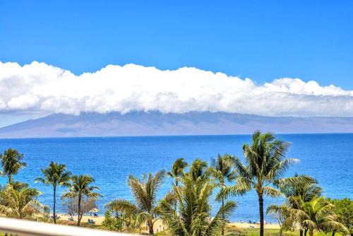 Kaanapali Apartment | KBM Resorts Spacious 4-Bedroom Honua Kai Collection Multi Unit Listing Same Floor Ocean Views 2 Free Rental Cars HKH-52450