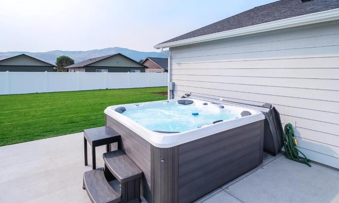 Manson House | Lake Chelan Getaway