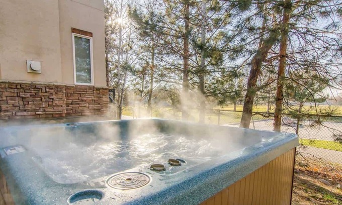 Midvale House | Large Home Near Big Cottonwood * Hot Tub * Park