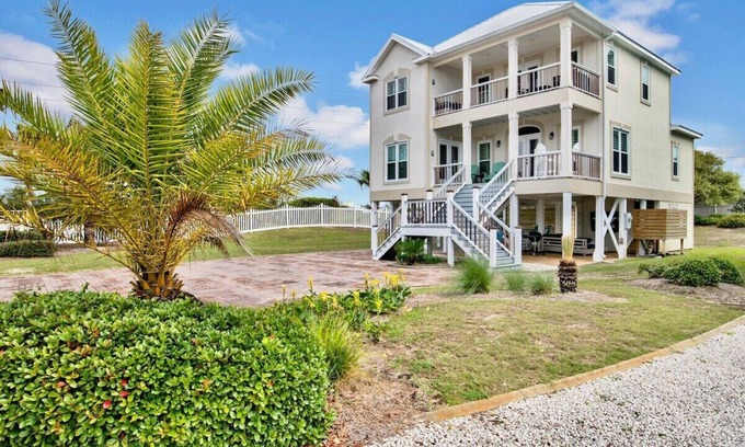 Orange Beach House | Lazy Days | Beachside 1 | Orange Beach, AL