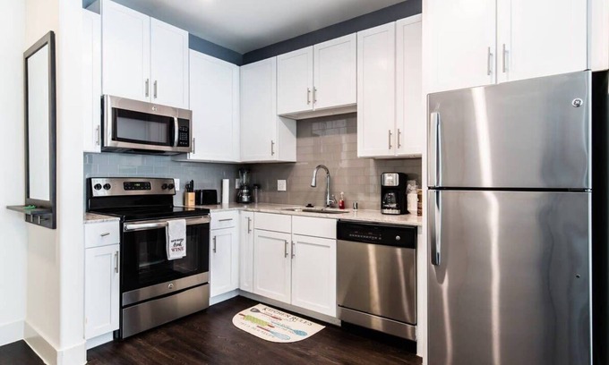Legacy Park Apartment | Legacy West|Corporate|1 Bedroom|Pool View