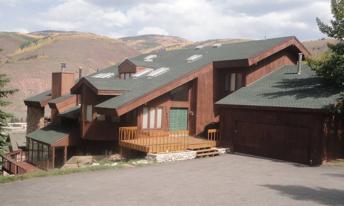 Vail House | Luxury 5,500' 6 Bdrm Home, SPA Features- Located between Vail & Beaver Creek