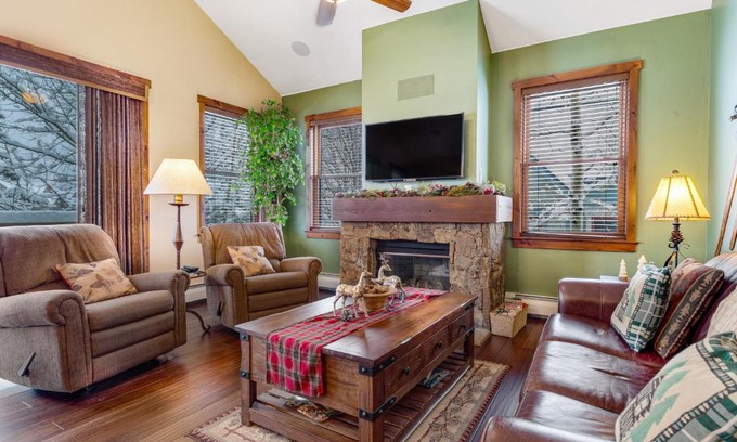 Historic District House | Main Street Perch