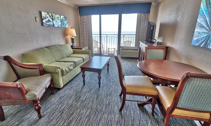Downtown Myrtle Beach House | Oceanfront 1 Bedroom Suite Sleeps 6 Holiday Pavilion Condominium Tower 712
