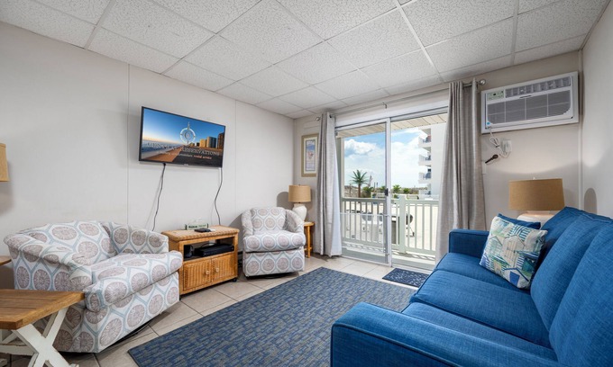 Midtown Ocean City Condo | Oceanfront condos with 3 night minimum rentals and linens included!