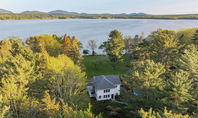 Lamoine Beach Cottage | Oceanfront-shore access-fire pit evenings-Acadia NP Mountain views