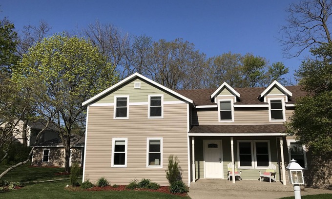South Haven House | Only 2 blocks to beach, one block to kids corner, over half an acre!
